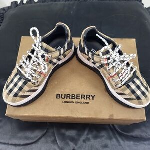 Kids Brockton Burberry Check LowTop Sneakers Sz 30 US 12.5